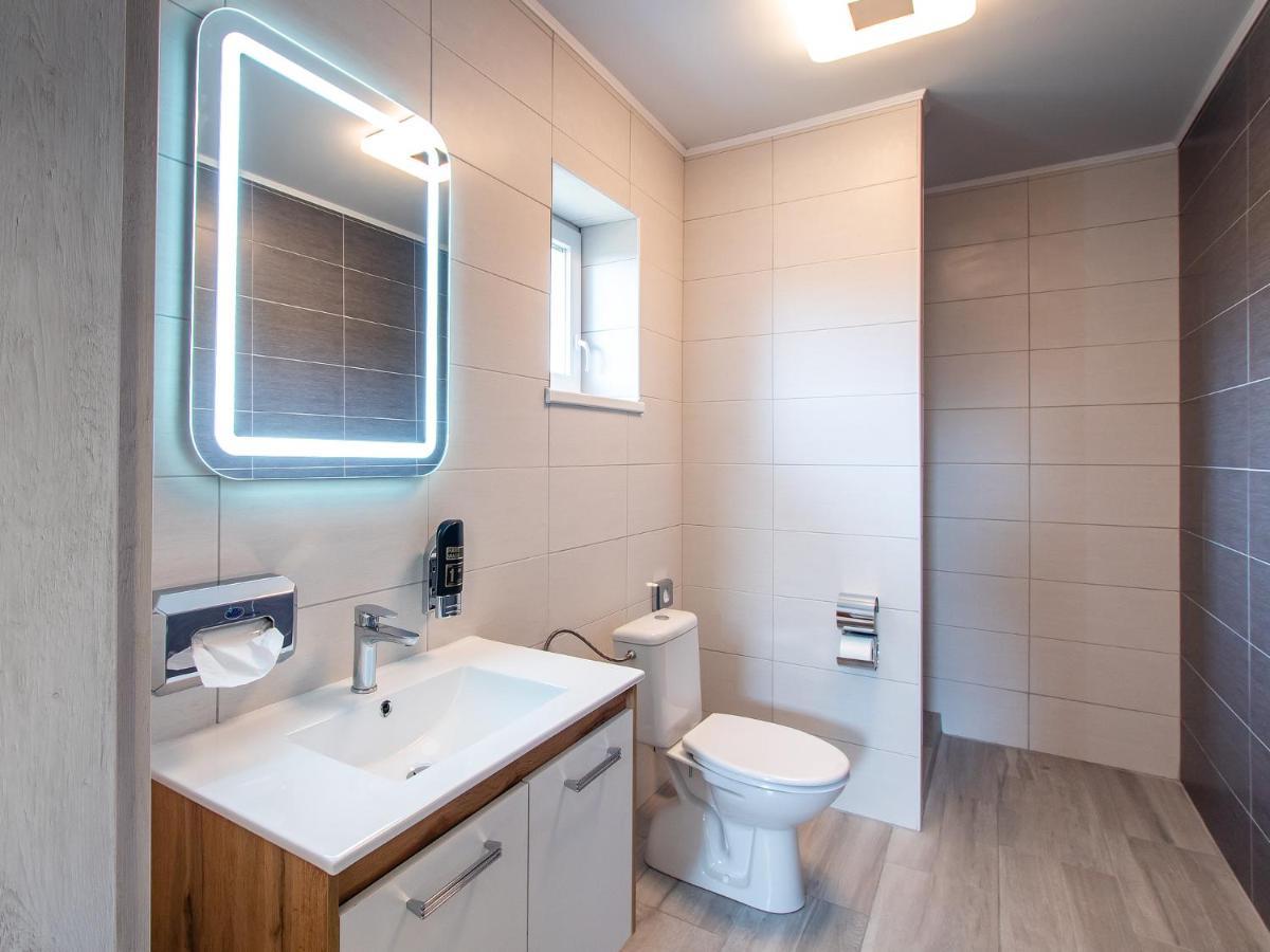 Penzion Julia Dunajská Streda Exterior foto