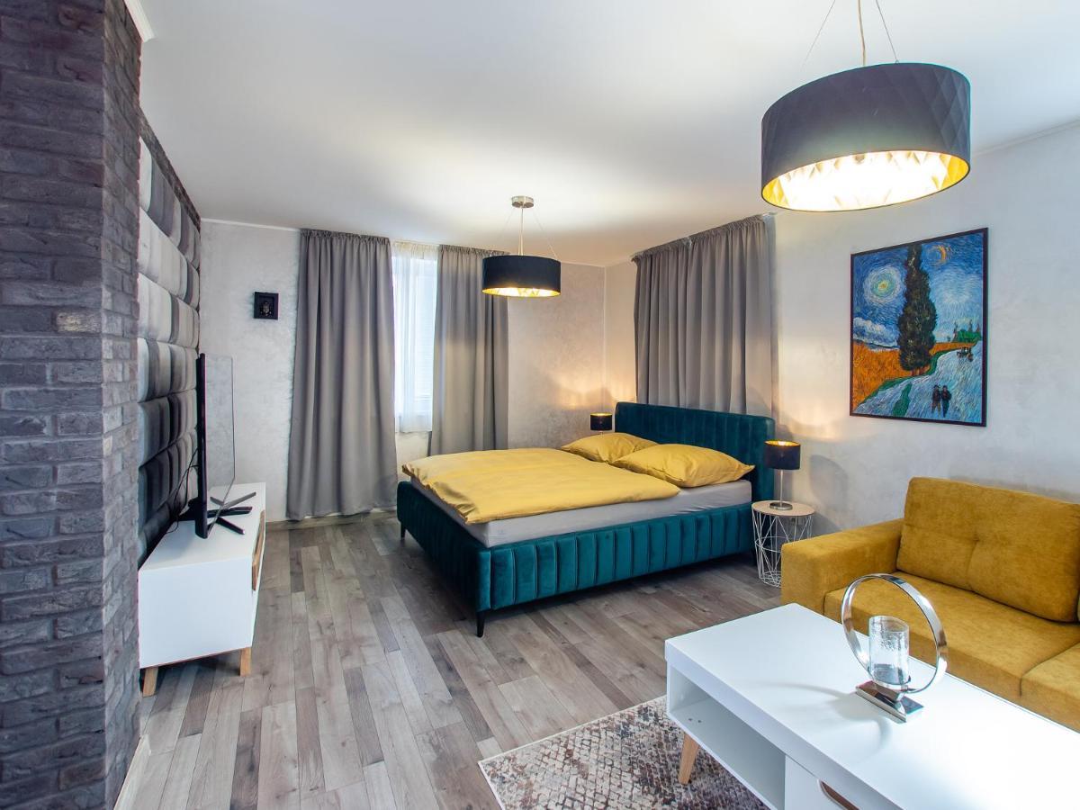 Penzion Julia Dunajská Streda Exterior foto